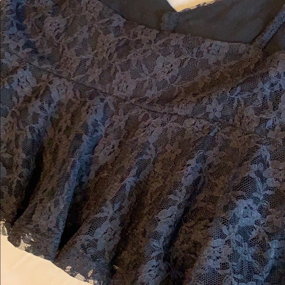 TOPSHOP beaded crop lace top - Picture 6 of 7